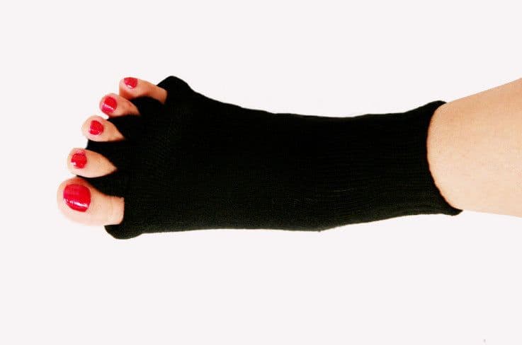 image-Massage Five-Toed Socks For Men And Women Five-Toed Open-Toe Yoga Socks