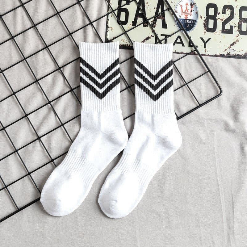 image-Towel Bottom High Tube Cotton Socks Black And White Basketball Socks Tide Socks