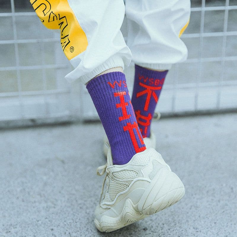 image-Cynical Personality Street Sports Couple Socks