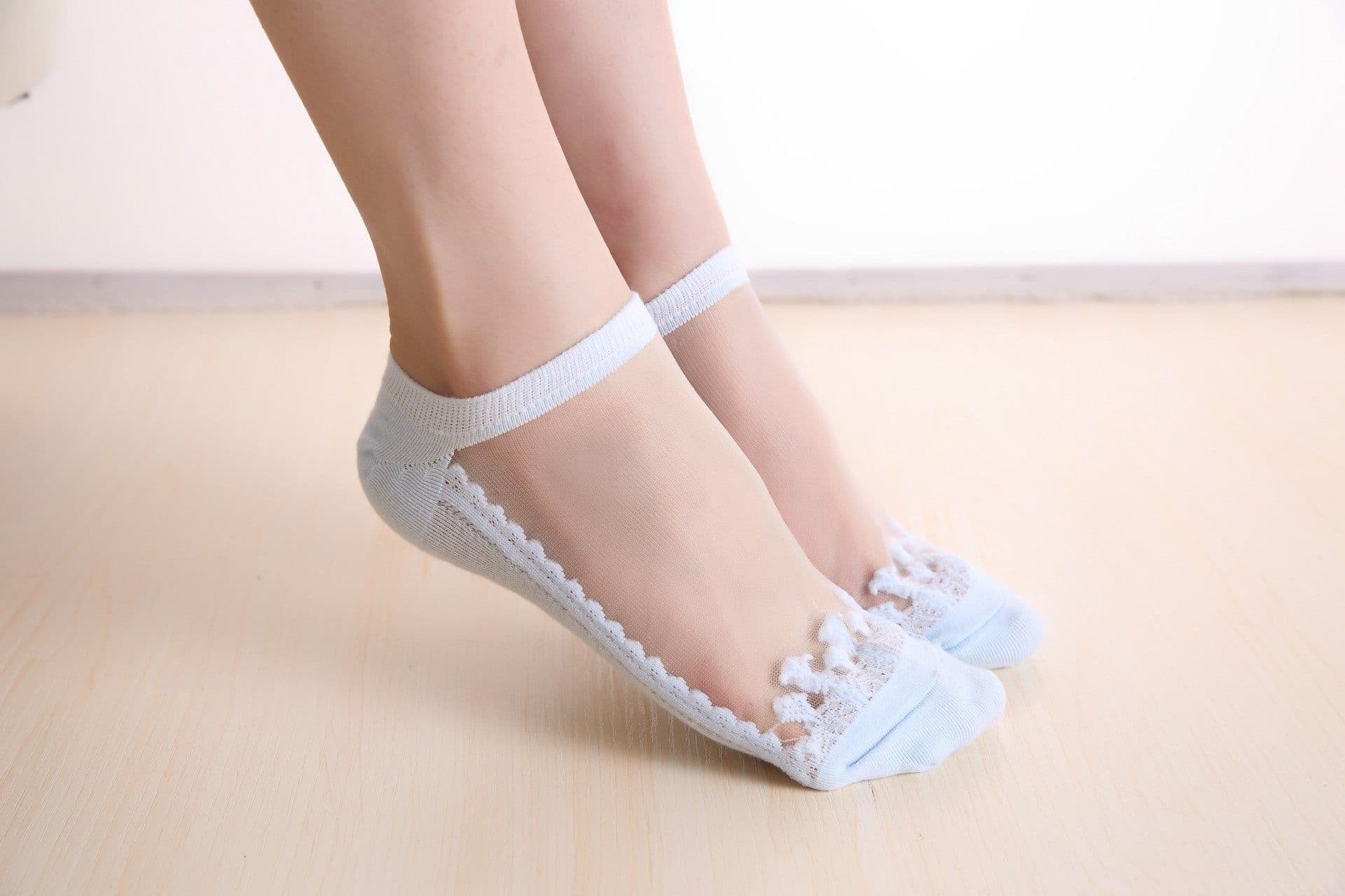 image-Invisible Breathable Lace Boat Socks Short Tube Ladies Socks