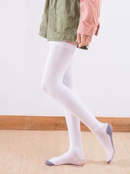image-120D Velvet Stockings Are Thinner Than The Knee