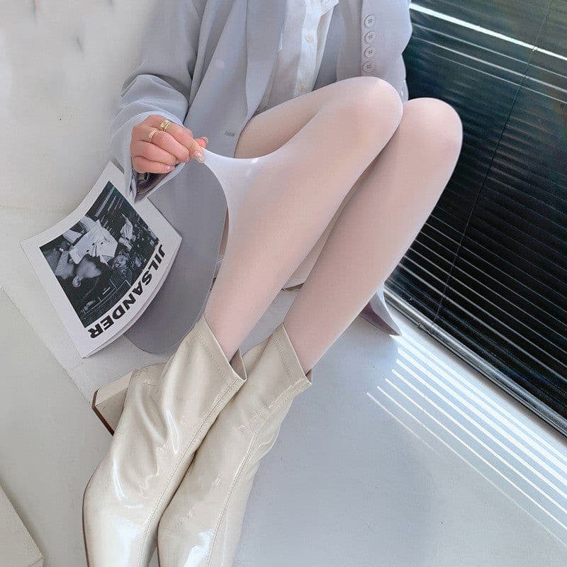 image-Japanese White Lace Bow Fishnet Stockings