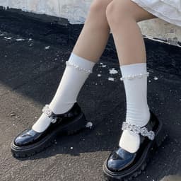 image-Black And White Pearl Socks Women's Tube Socks
