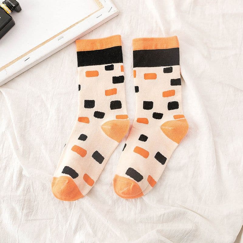 image-Socks Female Mid-tube Ins Four Seasons Moroccan Wild Socks Tide Socks Street Socks
