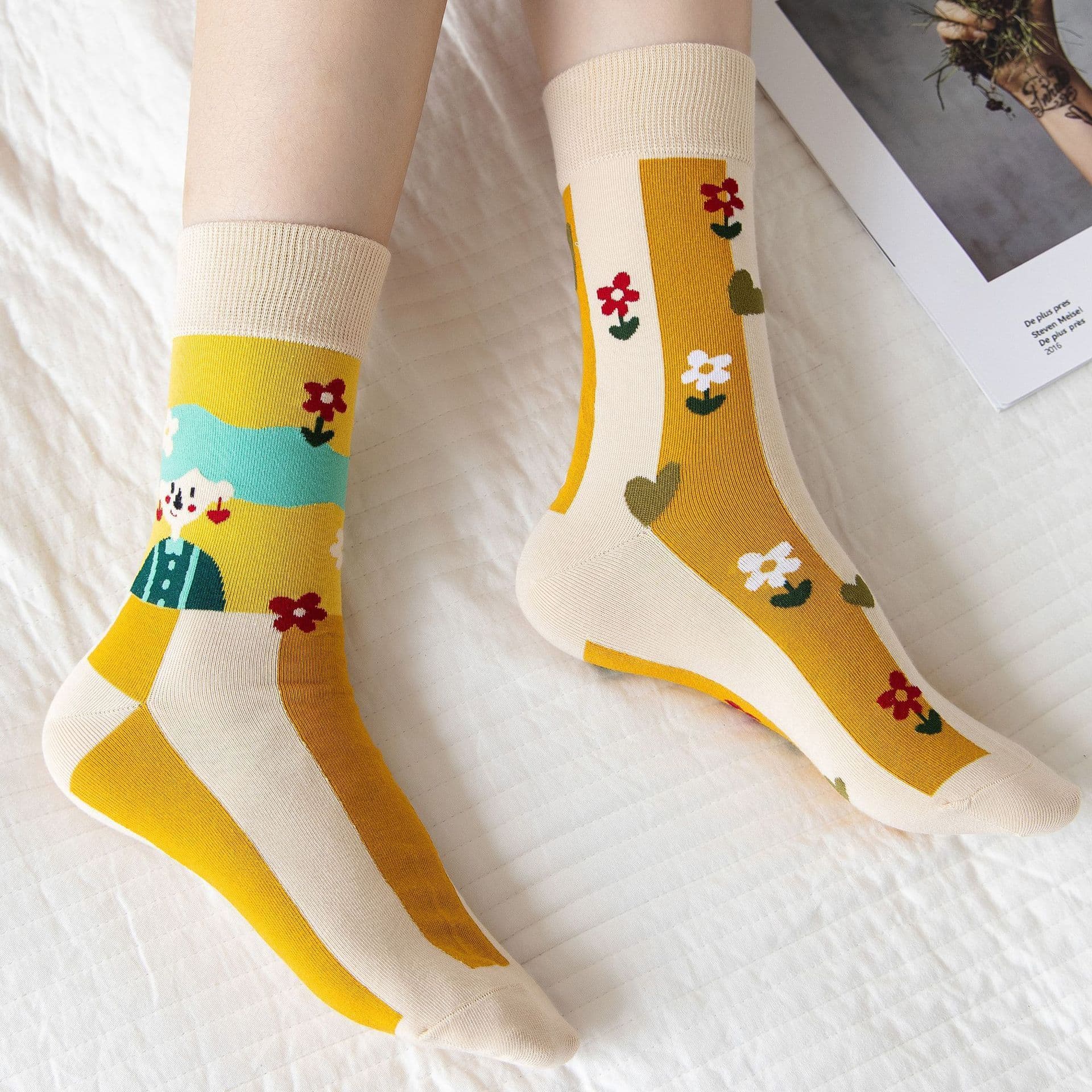 image-High Stockings Creative Cartoon Small Flower Tide AB