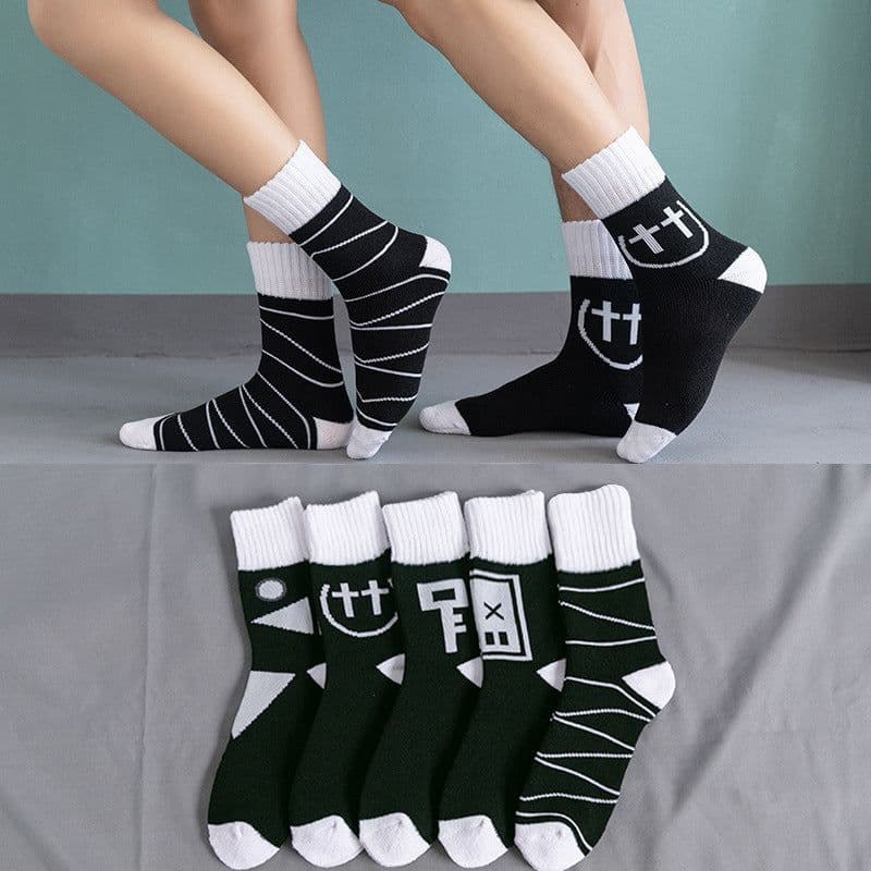 image-Men's Tube Floor Parallel Line Towel Socks