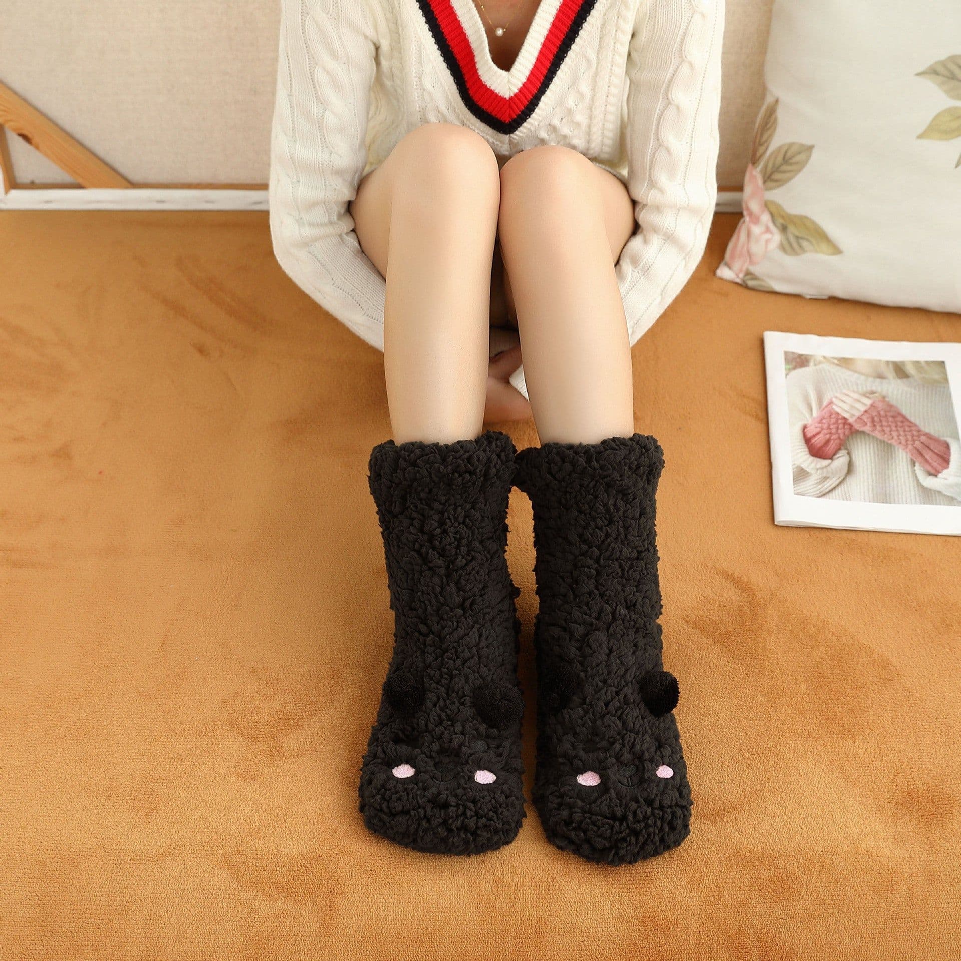 image-New Winter Female Floor Coral Thickening Plus Velvet Warm Home Sleep Confinement Christmas Socks Cute Kawaii Popsocket