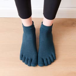 image-Combed Cotton All-inclusive Five-finger Socks Dot Glue Dance Yoga Socks