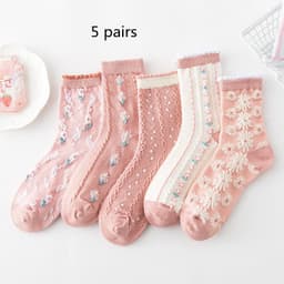 image-Cotton Socks Embossed Three-dimensional Small Flower Socks