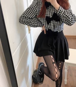 image-Women Fashion Fishnet Red Stockings With Bow
