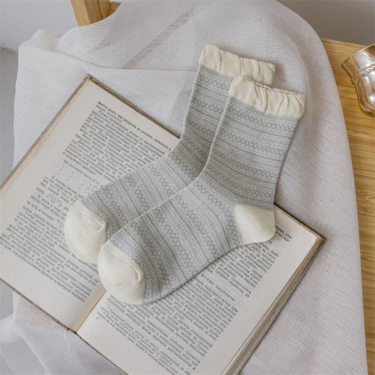 image-Women's Fashion Comfortable Casual Colorblock Socks