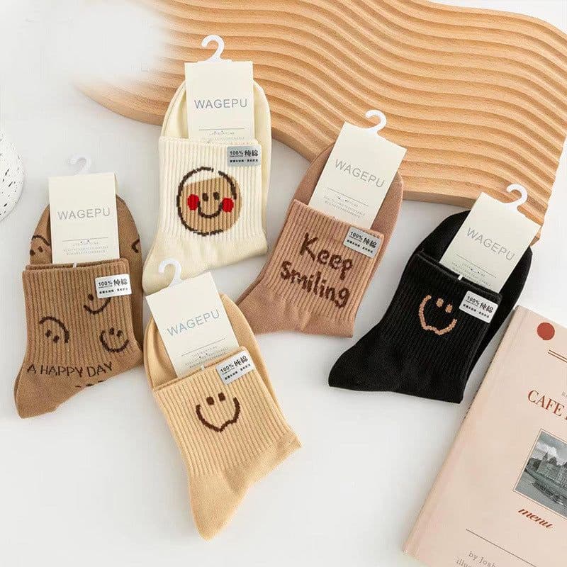 image-Cartoon Bear Ins Three-dimensional Flower Tulip Stockings Female