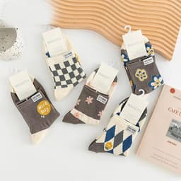 image-Cartoon Bear Ins Three-dimensional Flower Tulip Stockings Female