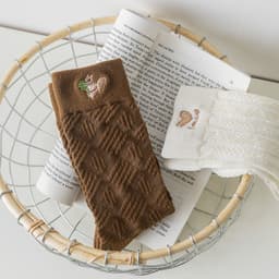 image-Stockings In Women's Stockings Embroidered With Reverse Yarn