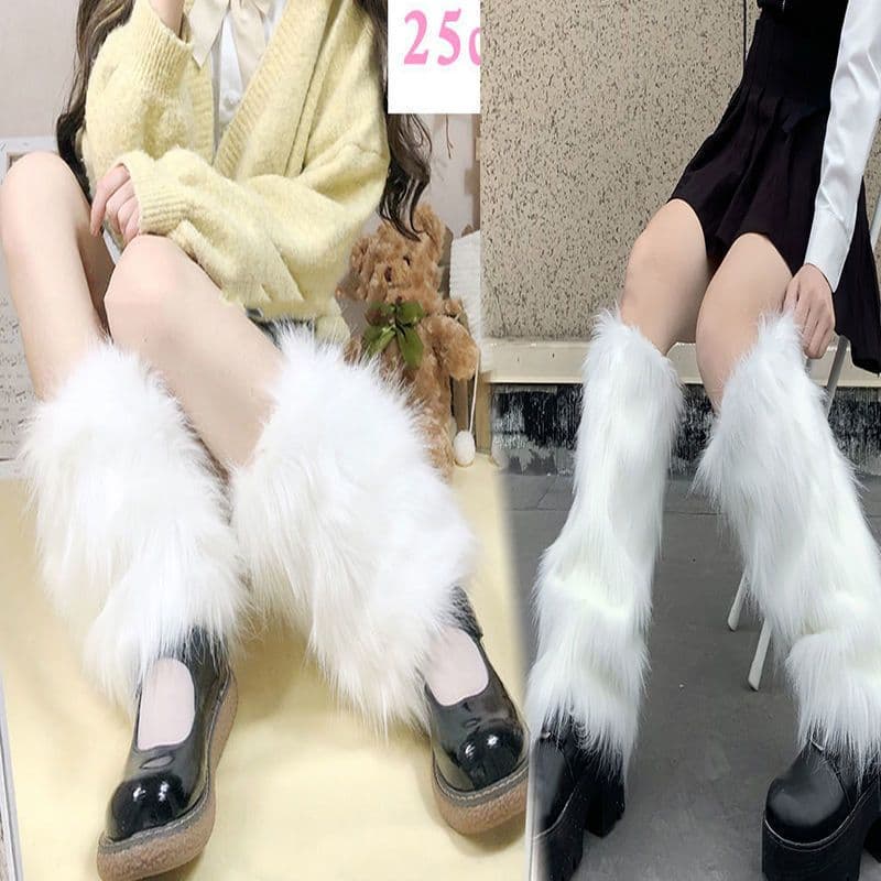 image-Japanese Soft Girls Pile Stockings In Middle Tube