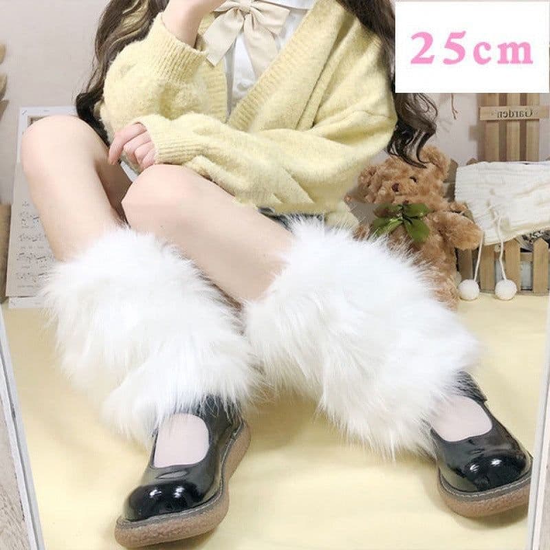 image-Japanese Soft Girls Pile Stockings In Middle Tube