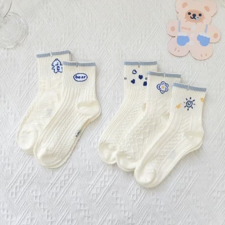 image-Women's Cute Cartoon Tube Socks