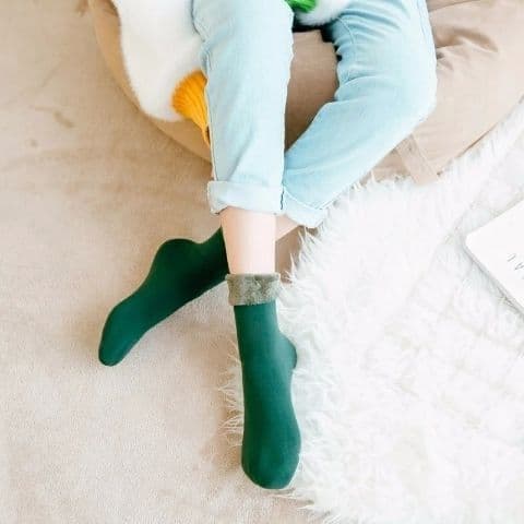 image-Korean Long Barrel Autumn And Winter Floor Bare Leg Artifact