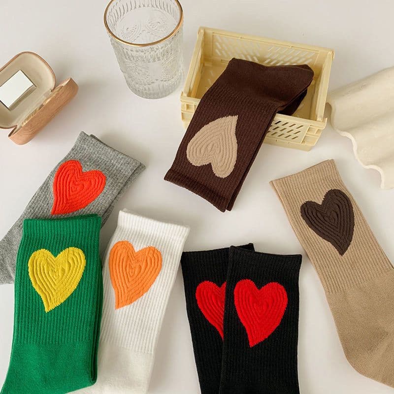 image-Socks Children's Ins Fashion Versatile Net Red Love Letter Socks Autumn And Winter Cotton Socks