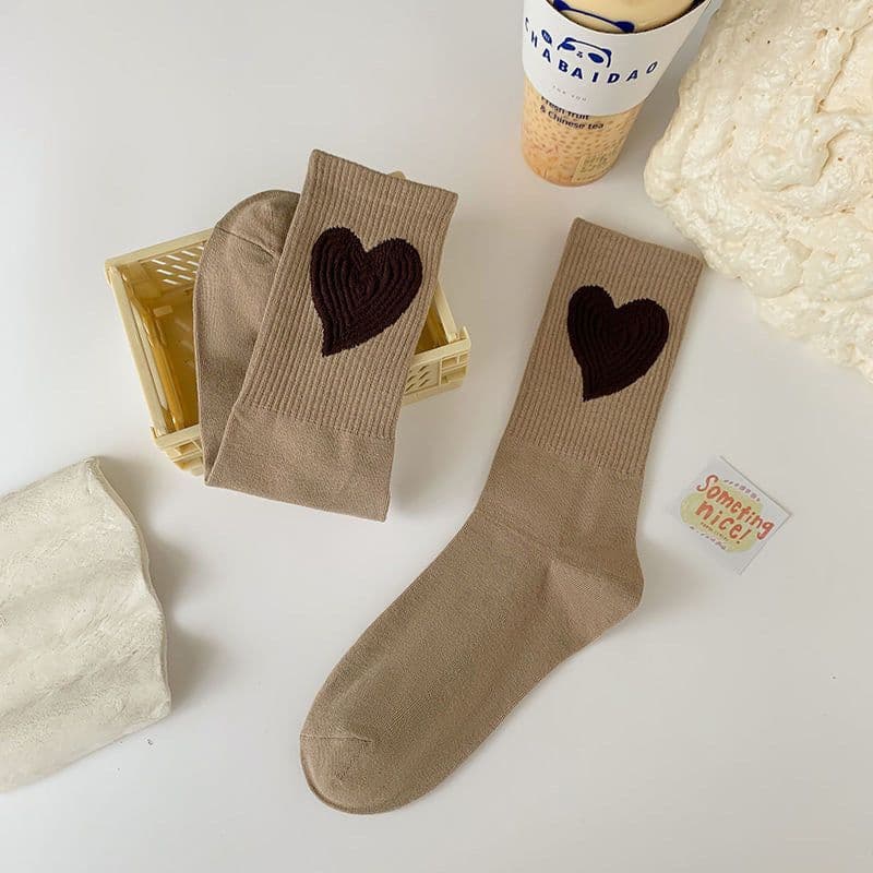 image-Socks Children's Ins Fashion Versatile Net Red Love Letter Socks Autumn And Winter Cotton Socks