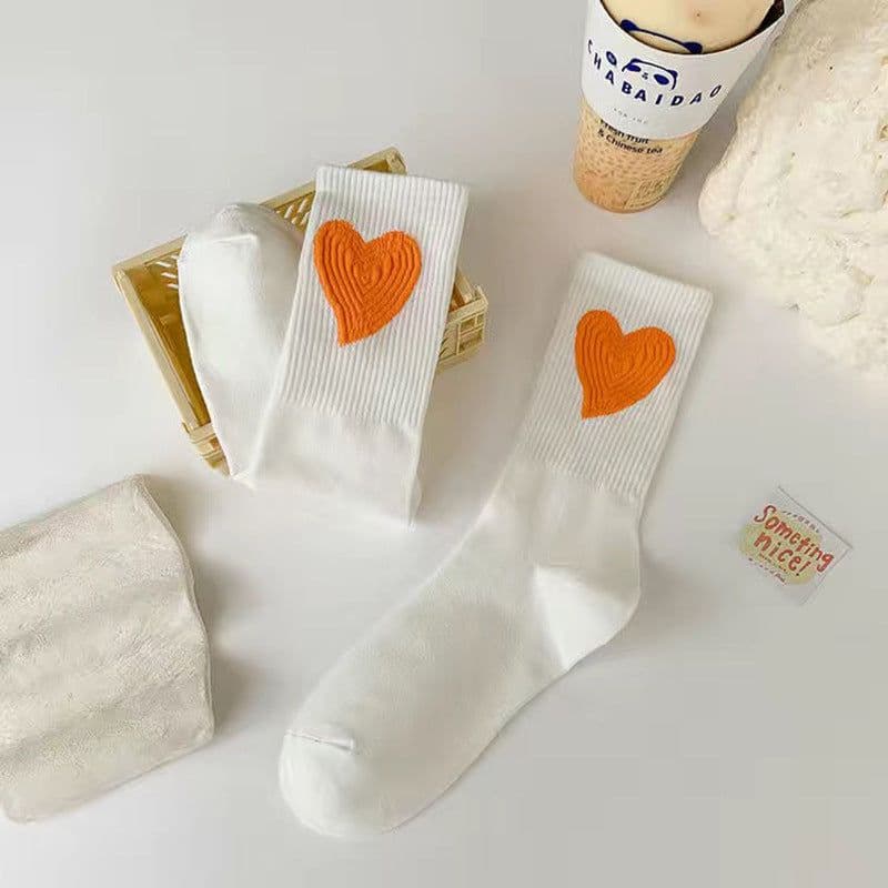 image-Socks Children's Ins Fashion Versatile Net Red Love Letter Socks Autumn And Winter Cotton Socks