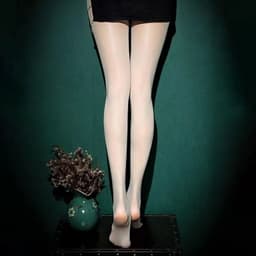 image-Women's Fashion Solid Color Bottoming Pantyhose