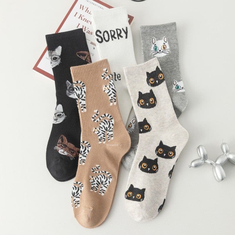image-College Style White Cartoon Kitten All-match Fashion
