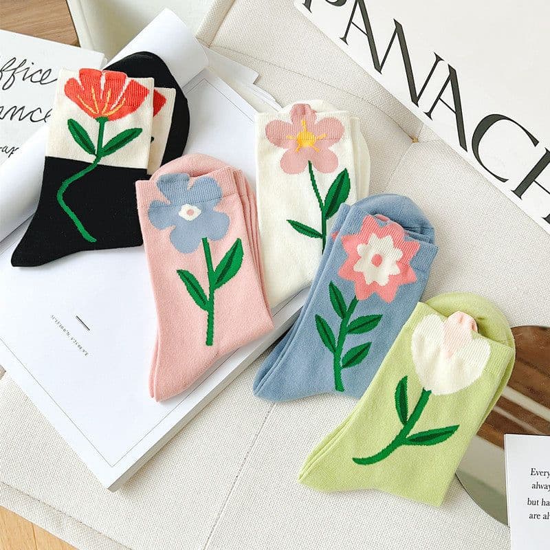 image-Three-dimensional Tulip Cotton Socks Tube Socks College Style