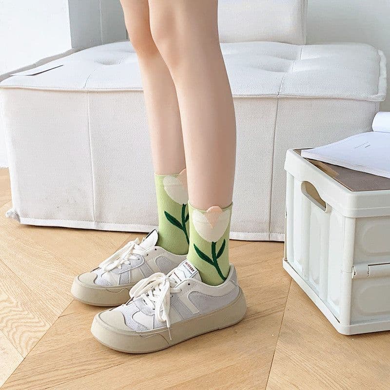 image-Three-dimensional Tulip Cotton Socks Tube Socks College Style