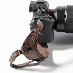 image-Camera leather wristband