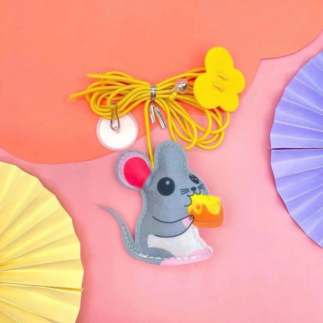 image-Cat Toys Simulated Caterpillar Cute Toys Funny Self-hey Interactive Toy Rope Grabbing Mouse Telescopic Hanging Cat Pet Supplies