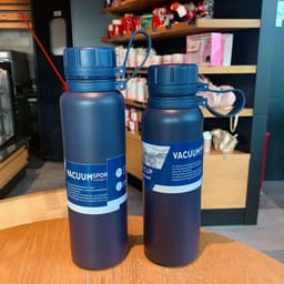 image-Outdoor Sports Bottle Portable Large Capacity Stainless Steel Vacuum Flask Water Cup