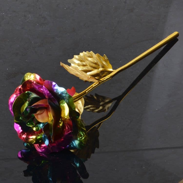 image-Gold-foil Roses Chinese Valentine's Day Gift Chocolate Golden Rose Valentine's Day
