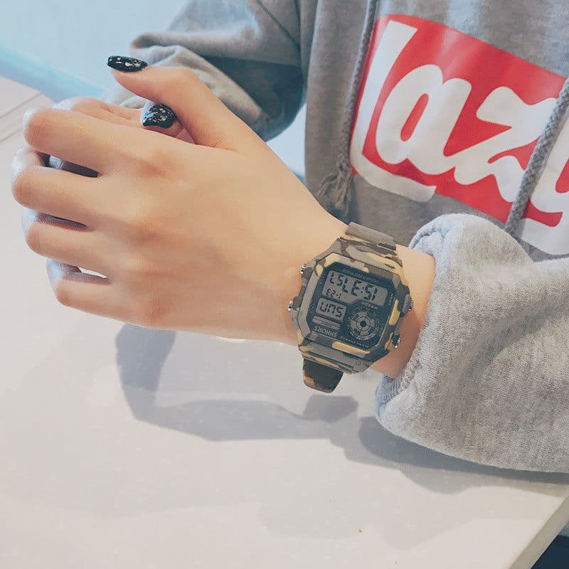 image-Men's Trendy Fashion Waterproof Sports Leisure Electronic Watch