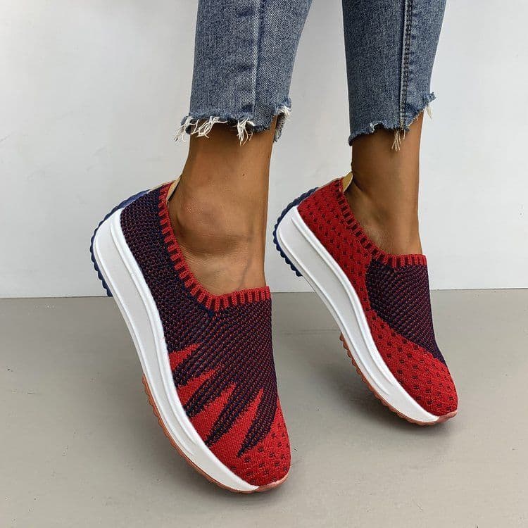 image-Flyknit Breathable Shoes Wedge Sneakers