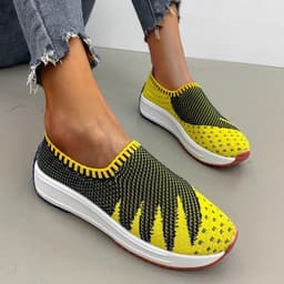 image-Flyknit Breathable Shoes Wedge Sneakers