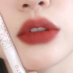 image-Lip Lacquer ROTO Matte Air Bear Lip Mud Lip Gloss Lipstick Makeup Female No Stain On Cup