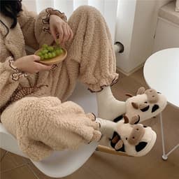 image-Cute Cow Animal Slipper For Women Girls Fashion Kawaii Soft Fluffy Winter Warm Slippers Woman Cartoon Milk Cow House Slippers Funny Shoes
