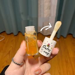 image-Honey Lip Gloss Lip Gloss Moisturizing, Nourishing And Hydrating Fade Lip Lines Full Lips Lipstick Lip Glaze