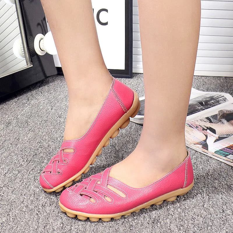 image-Women's Casual Hollow Flat Non-Slip Nurse Shoes