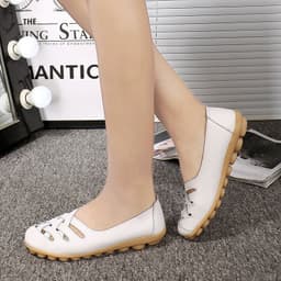 image-Women's Casual Hollow Flat Non-Slip Nurse Shoes