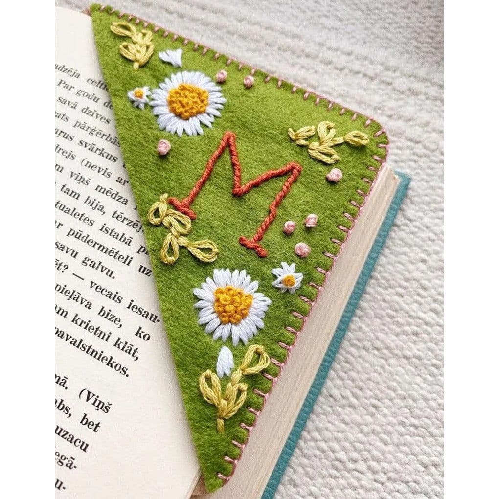 image-Personality Handmade Embroidery Corner Bookmark Felt Triangle Mark