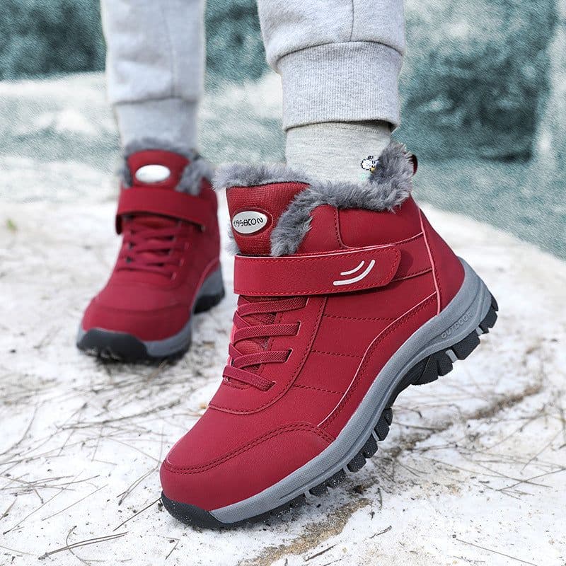 image-New Shoes For The Old Autumn And Winter High-top With Velvet Thick Cotton Shoes Non-slip Sneakers Mother Snow Boots
