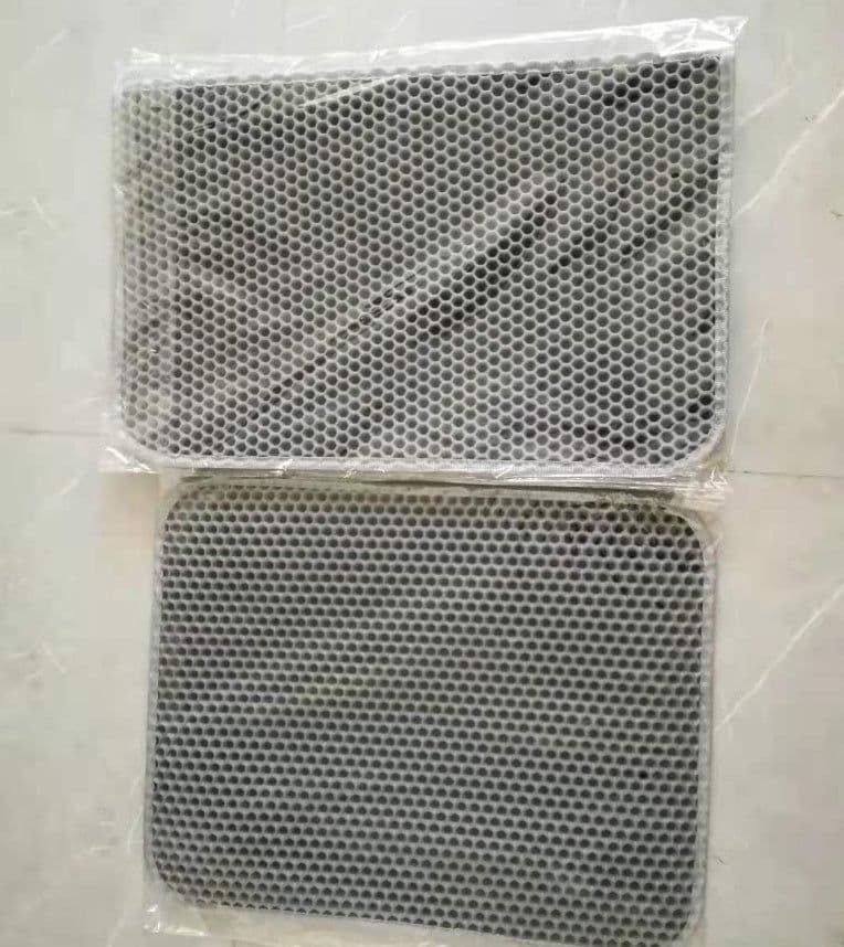 image-Pet Cat Dog Kennel Double-layer Can Be Wash Folded Cat Litter Mat Pet Cleaning