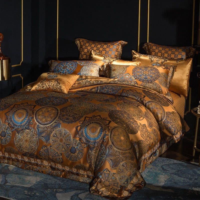 image-Model Room Luxury Embroidery Villa Four-piece Set European Court Bedding