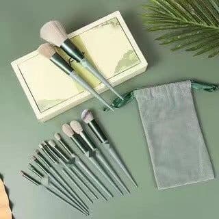 image-13Pcs Makeup Brush Set Make Up Concealer Brush Blush Powder Brush Eye Shadow Highlighter Foundation Brush Cosmetic Beauty Tools