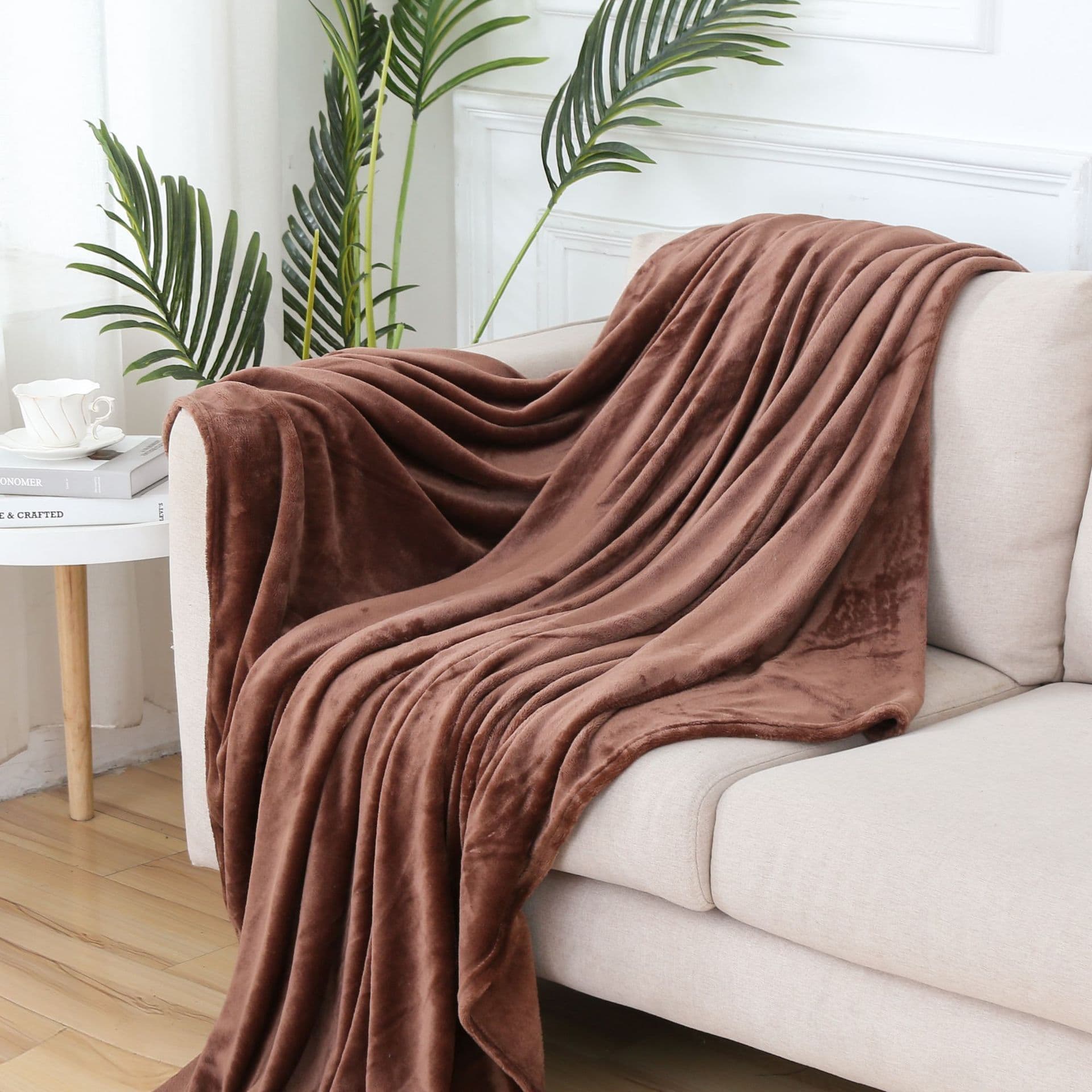 image-Solid Color Blanket Flannel Blanket
