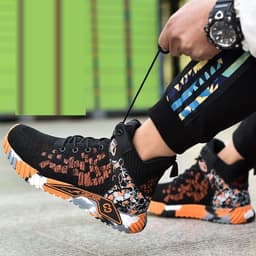 image-Flyknit Breathable Safety Shoes Lightweight Steel Toe Cap Anti-piercing Protective