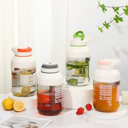 image-Electric Portable Large Capacity Juice Cup Small Fruit Juicer