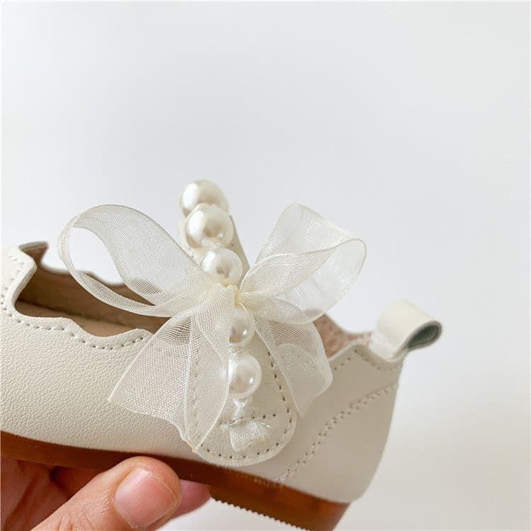 image-Girls Soft Bottom Pearl Bow Princess Shoes